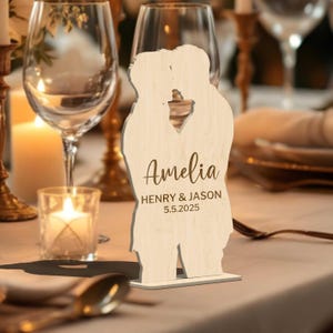 Personalisierte Spiegel Acryl / Holz Hochzeit Gay Paar Silhouette Gedecke, individuell geätzte Tischkarte, Party Favor Danke Geschenkanhänger