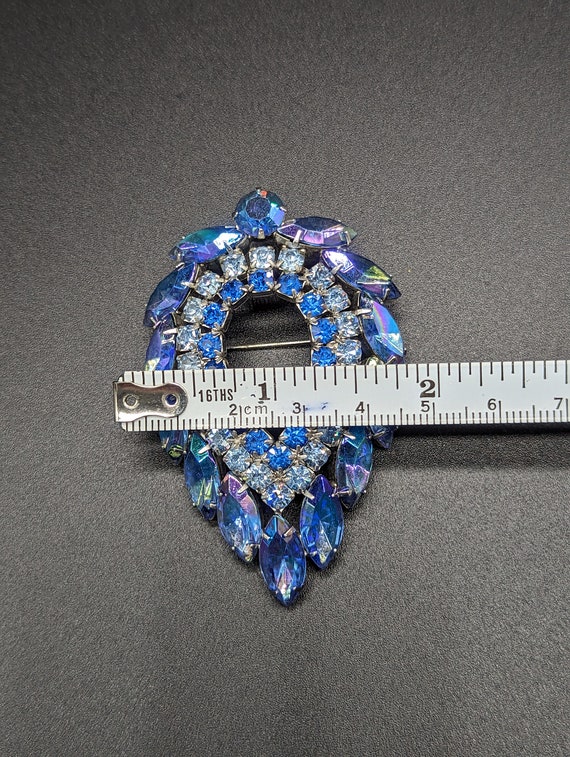 Sarah Coventry iconic Blue Lagoon Rhinestone Broo… - image 9