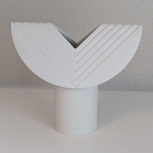 Rosenthal Studio Art Deco Linie Ambrogio Pozzi Totem 7&quot; White Matte Porcelain Vase