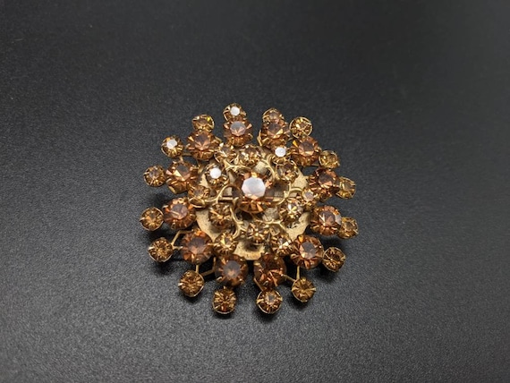 Beautiful Amber Rhinestone Vintage Brooch Pin - image 2