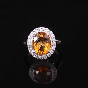 Natural Citrine Ring-Brilliant Oval Cut Citrine Stone-Elegant Citrine Jewelry-Solitaire Promise Ring-November Birthstone-925 Sterling Silver
