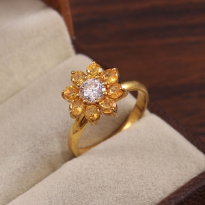 Natural Yellow Sapphire-White Topaz Ring-Diamond Cut-Sapphire Ring-Sapphire Flower Ring-September Birthstone-925Strling Silver-Sapphire Ring