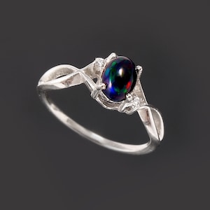 Natural Ethiopian Black Opal Ring-Oval Shape Cabochon -Natural Ethiopian Opal-925 Sterling Silver-October Birthstone Ring-Simple Opal Ring