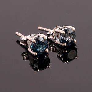 Natural London Blue Topaz Stud Earring-Round Cut-925 Sterling Silver-Tiny Topaz Stud-Simple Stud Earring-November Birthstone- Topaz Earring