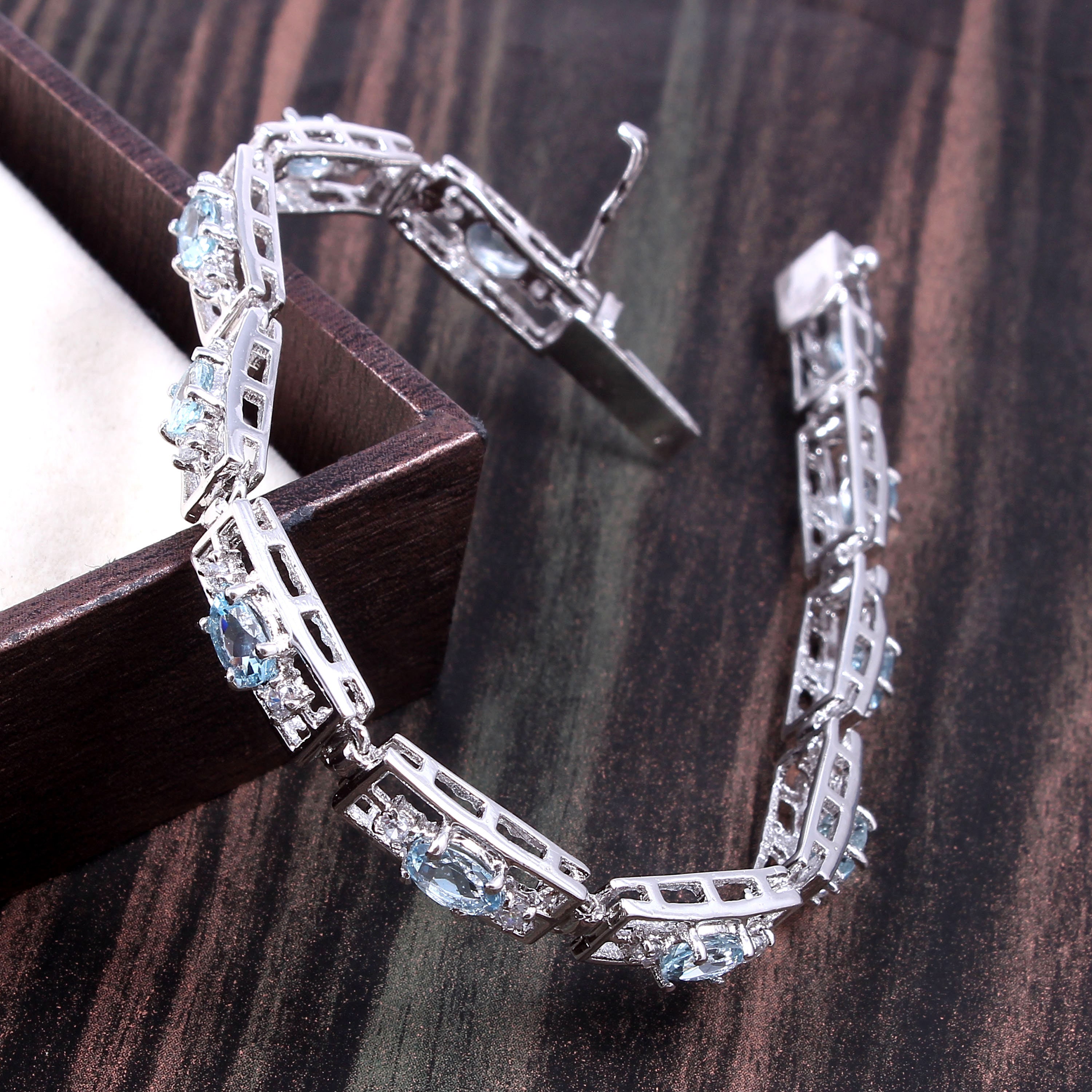 Natural Aquamarine Bracelet brilliant Oval Cut Aquamarine Etsy