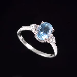 Natural Aquamarine Ring-Oval Cut-925Sterling Silver-Engagement Ring-March Birthstone Ring-Dainty Aquamarine Ring-Statement Ring-Gift For Her