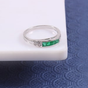 Natural Zambian Emerald Band Ring-Emerald Cut Emerald Band-925 Sterling Silver-Natural Emerald Jewelry-Handmade Jewelry-May Birthstone Band