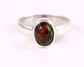 Etiopisk svart opalring, oval cabochon, sterlingsilver, oktober månadssten