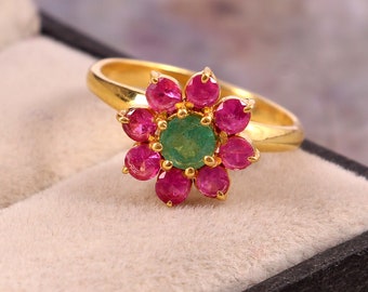 Natural Pink Sapphire-Emerald Ring-Diamond Cut Pink Sapphire-Promise&Wedding Ring-Sapphire-Emerald Halo Ring-September Birthstone Gold Ring