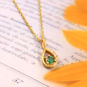 Natural Emerald-Diamond Pendant-Vivid Green Emerald Necklace-Emerald Pendant-925Silver-Round Cut Emerald Pendant Necklace-May Birthstone