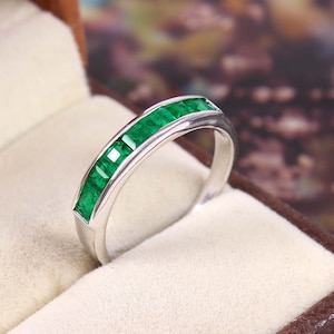 Bague émeraude de Zambie naturelle - taille carrée - Demi-anneau émeraude de bonne qualité, incroyable en argent sterling 925 - pierre de naissance de mai - anneau empilable
