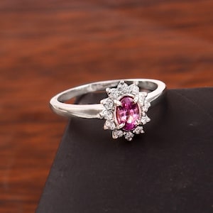 Natural Pink Sapphire-Moissanite Diamond Ring-Oval Cut Sapphire-Promise&Wedding Ring-Sapphire Ring-September Birthstone-Sapphire Flower Ring