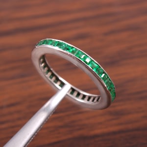 Natürlicher sambischer Smaragd Bandring-Mai Birthstone-Brilliant Square Cut Natürlicher Smaragd-925Sterling Silber-Verlobungsring Bandring-Vollbandring