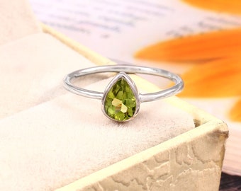 Natural Pear Peridot Ring - 925 Sterling Silver Eternity Ring - August Birthstone - Elegant Simple Jewelry