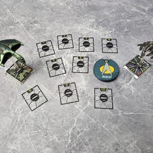 Star Trek Alliance Custom AI Ship Base Overlays - Set of 12; with 12 Round Dial.