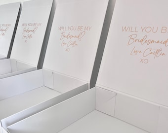 Bridesmaid Gift Box | Will you be my Bridesmaid Box | Medium Sized White Luxury Box Magnetic Gift Box | Maid of Honour Box | Bridesmaid Box