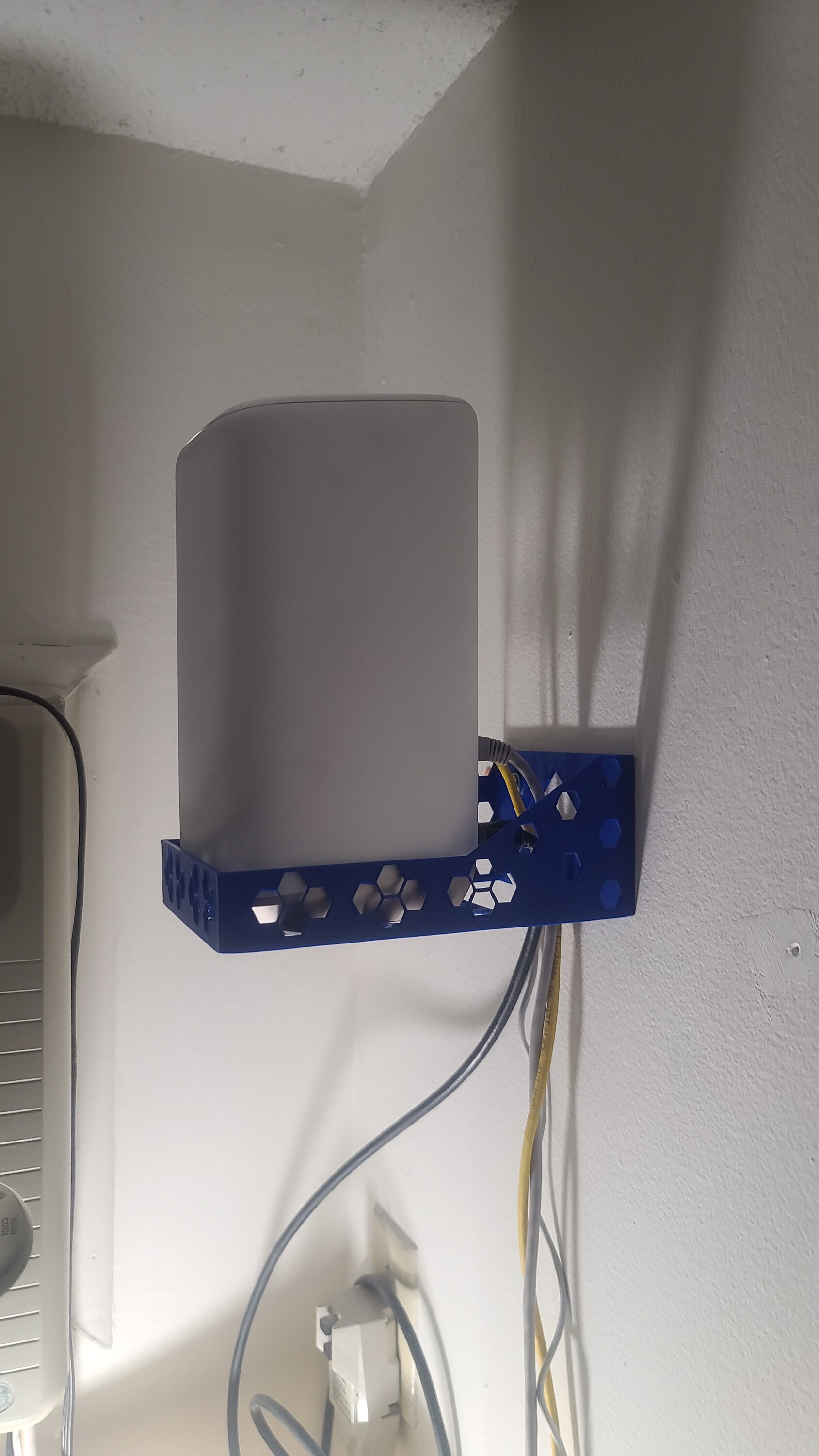 Xfinity Xfi Modem Wall Mount Stl File for 3D Printing Etsy Canada