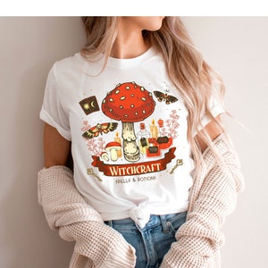 Witchcraft Shirt, Witchy Woman, Vintage witch, Witch Shirt, Boho, Tarot, Magick, Mystical, Wicca, Witchcraft, Witch, Occult, Spiritual Shirt