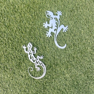 Gecko - Steel Metal Wall Garden Art - SILVER APPEARANCE