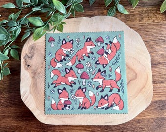 Panno per la pulizia Baby Foxes / Pulitore per schermi / Microfibra / Volpe / Libri / Carino / Regalo / Panno per occhiali / Bosco