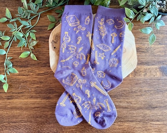 Witchy Socks | Cotton Soft Socks | Dragons | Books | Fantasy