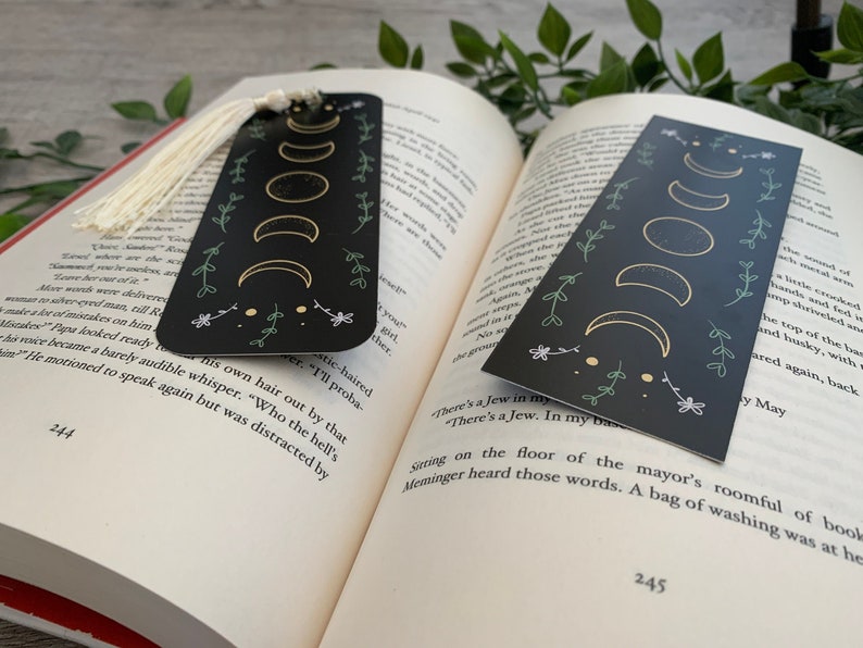 Phases of the Moon boekenlegger Boekenlegger met kwastjes Witchy Planeten Wilde Bloemen Boekenliefhebber cadeau afbeelding 7