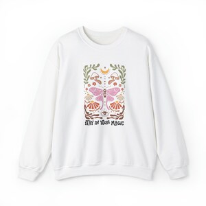 Boho Retro Flowers Sweatshirt Stay In Your Magic Sweater Unisex Heavy Blend™ Crewneck Sweatshirt