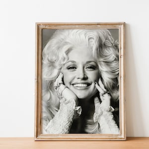 Young Dolly Poster, Retro Picture, Black and White Photo, Wall Art decor, Gift for fan