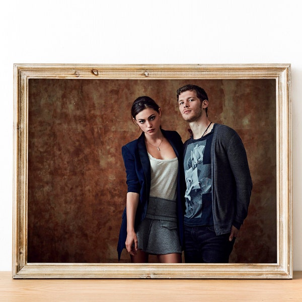 Poster originale, Phoebe Tonkin e Joseph Morgan, Wall Art Decor