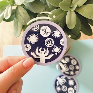 Ori Circle Vinyl Sticker l Ori and The Blind Forest & Will of the Wisps Inspired Waterproof Decal, Cute Spirit Animal Gaming Aesthetic