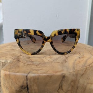 Prada Tortoise Sunglasses - Etsy display picture 1