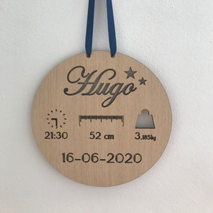 Circular newborn birth card, vector in EPS, AI and SVG for laser cutting, 100% customization