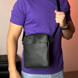 Mens leather bag Black, Leather shoulder bag,Handmade leather bag,Leather bag men,Leather gift,Leather satchel,Handmade leather,Gift for him