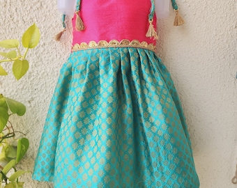 Vêtements ethniques faits main pour bébé, robe indienne pour tout-petits, robe nouée une pièce pour bébé, robe pour bébé, robe ethnique pour enfants