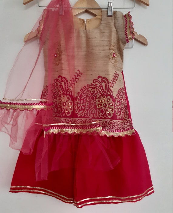 Baby girl hotsell dresses shalwar kameez