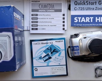 Olympus Camedia C-725 Ultra Zoom Digital Camera Boxed Set 3MP 8x Zoom Y2K Retro Digicam Tested Working Memory Card