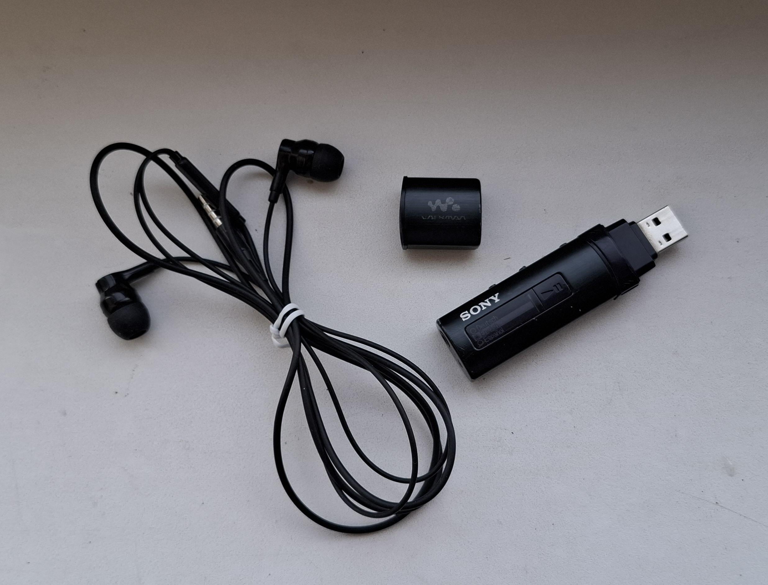 Rare Compact MP3 Player Sony Walkman NWZ-B183F 4GB Black - Etsy