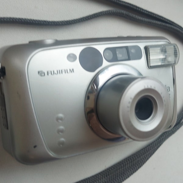 Rare FUJIFILM NEXIA 230 ixZ APS film camera