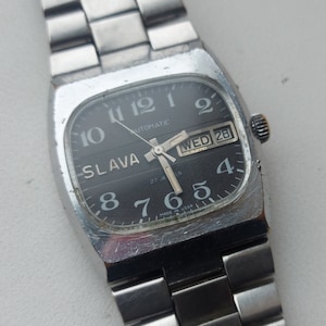 Vintage automatic mechanical wristwatch SLAVA "TANK" 27 jewels with double calendar, USSR