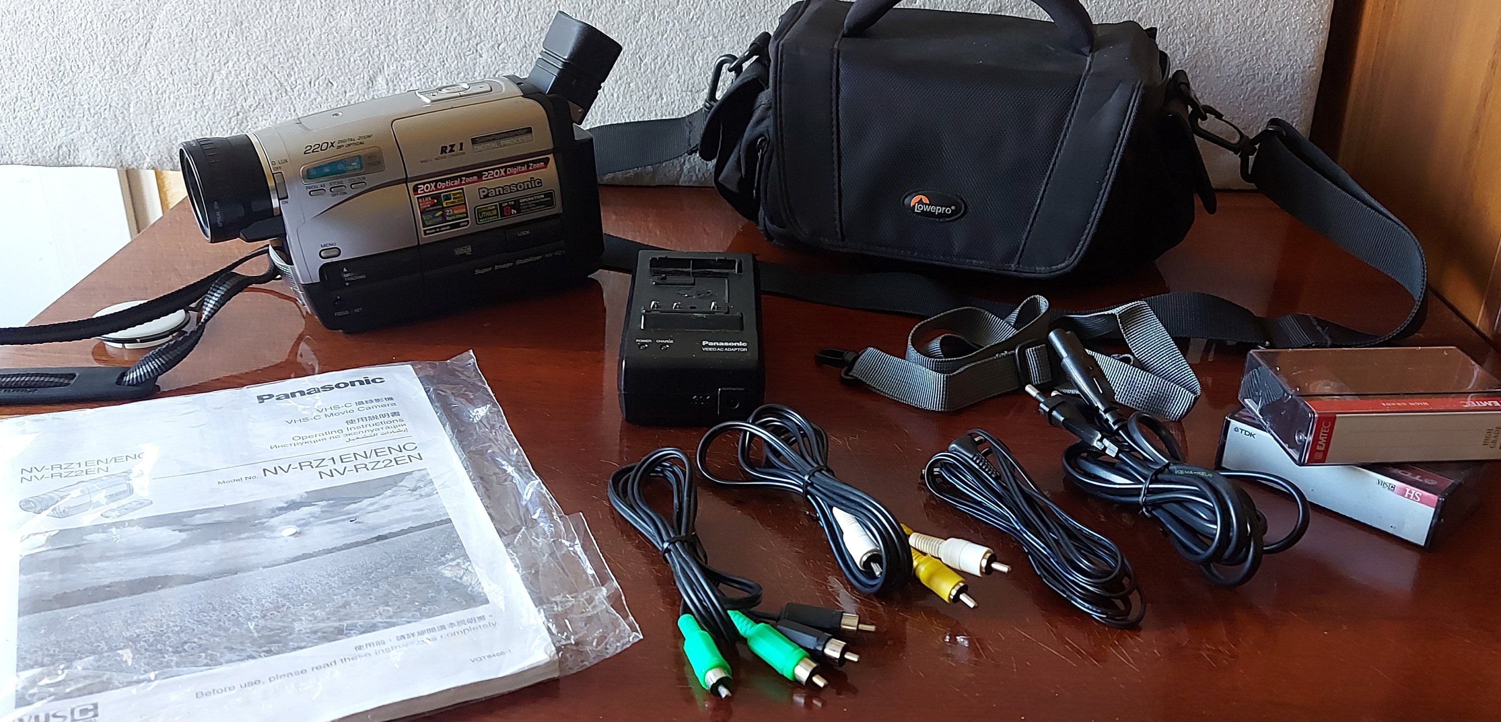 Rare Vintage Panasonic NV-RZ1 Slimpalmcorder VSH-C Movie Camera - Etsy