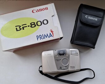 Vintage Y2K camera Canon Prima BF-800 28mm point and shoot film camera in original box