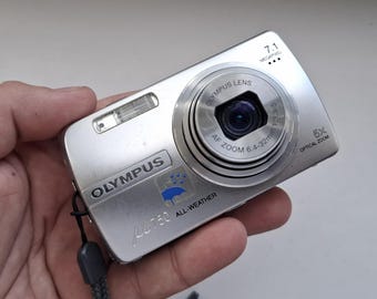 Y2K digital camera Olympus MJU 750 (Stylus 750) + 1GB xD-Picture memory Card included