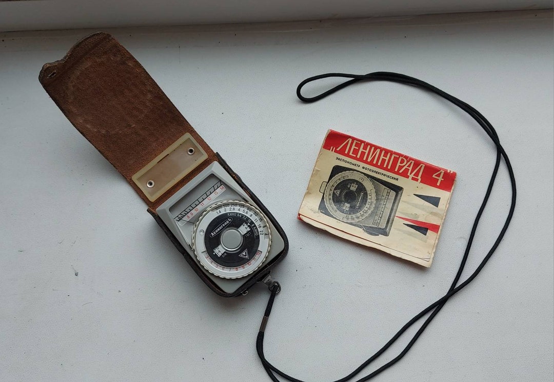 Leningrad 4 Photographic Light Meter Vintage Leather Case Etsy
