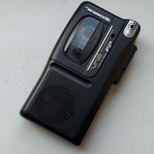 Magnétophone microcassette vintage enregistreur vocal Panasonic RN302 VAS image 1