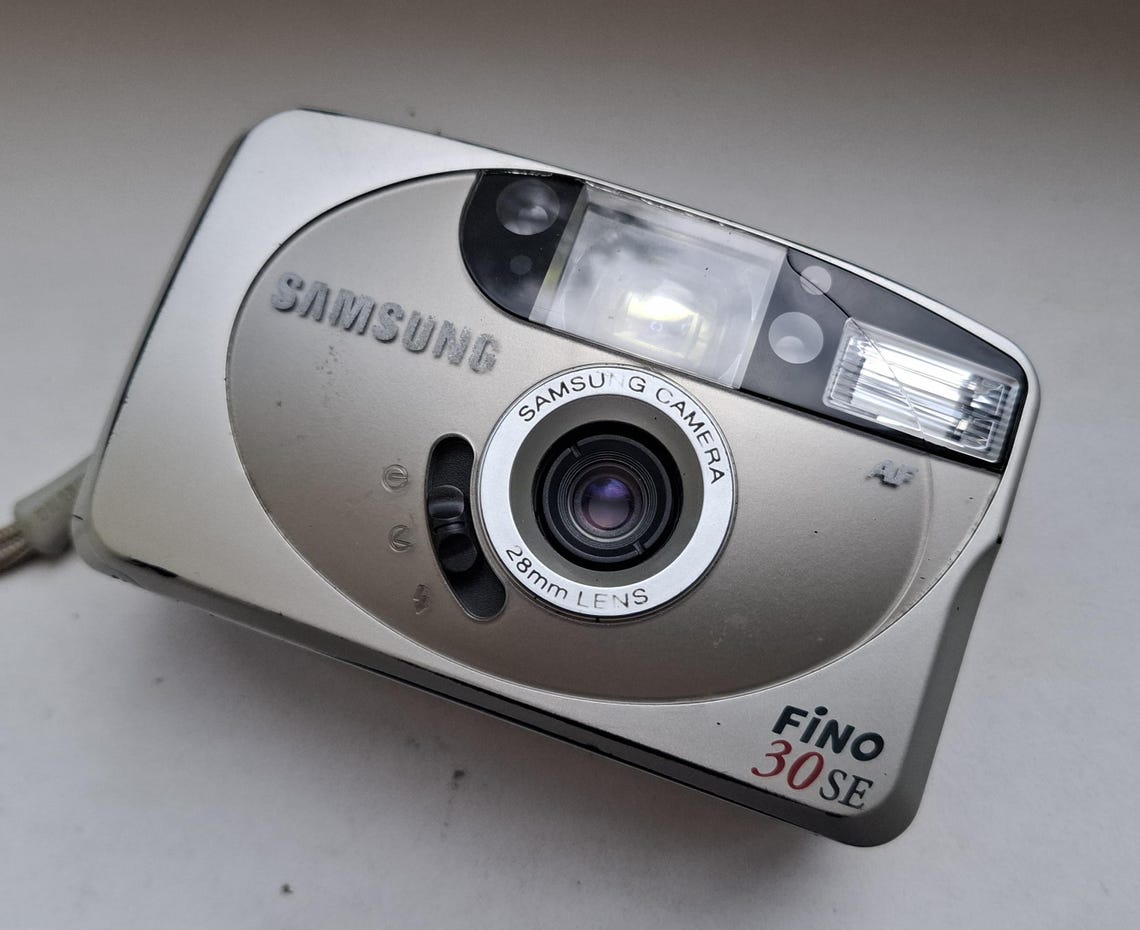 Vintage automatic Film camera Samsung Fino 30SE autofocus, foto 4 di 5