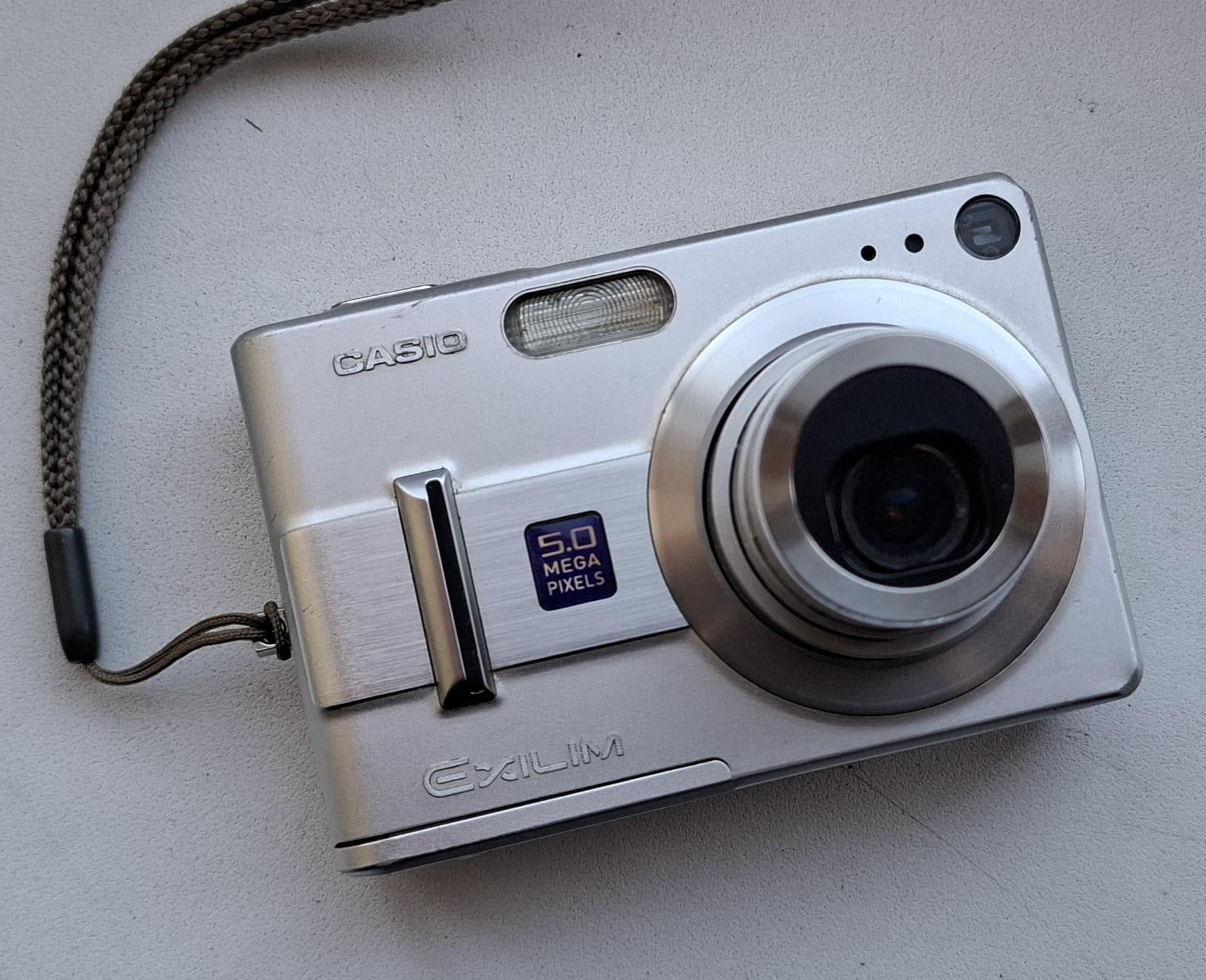 【完動美品】CASIO EXILIM コンパクトデジタルカメラ EX-Z55 EXILIM CASIO EX-Z55 本体極美品 コンパクトデジタルカメラ 【1円