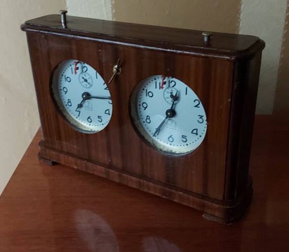 Raro reloj de ajedrez de madera de 3 MCHZ de los a os 50. Etsy