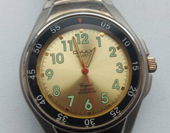 Max quartz watch best sale price
