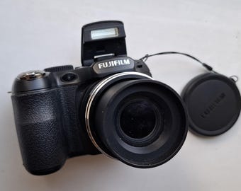 Fujifilm FinePix S2980 Digital Camera 14MP 18x Zoom Y2K Retro Digicam Tested Working SD Card Included AA Battery