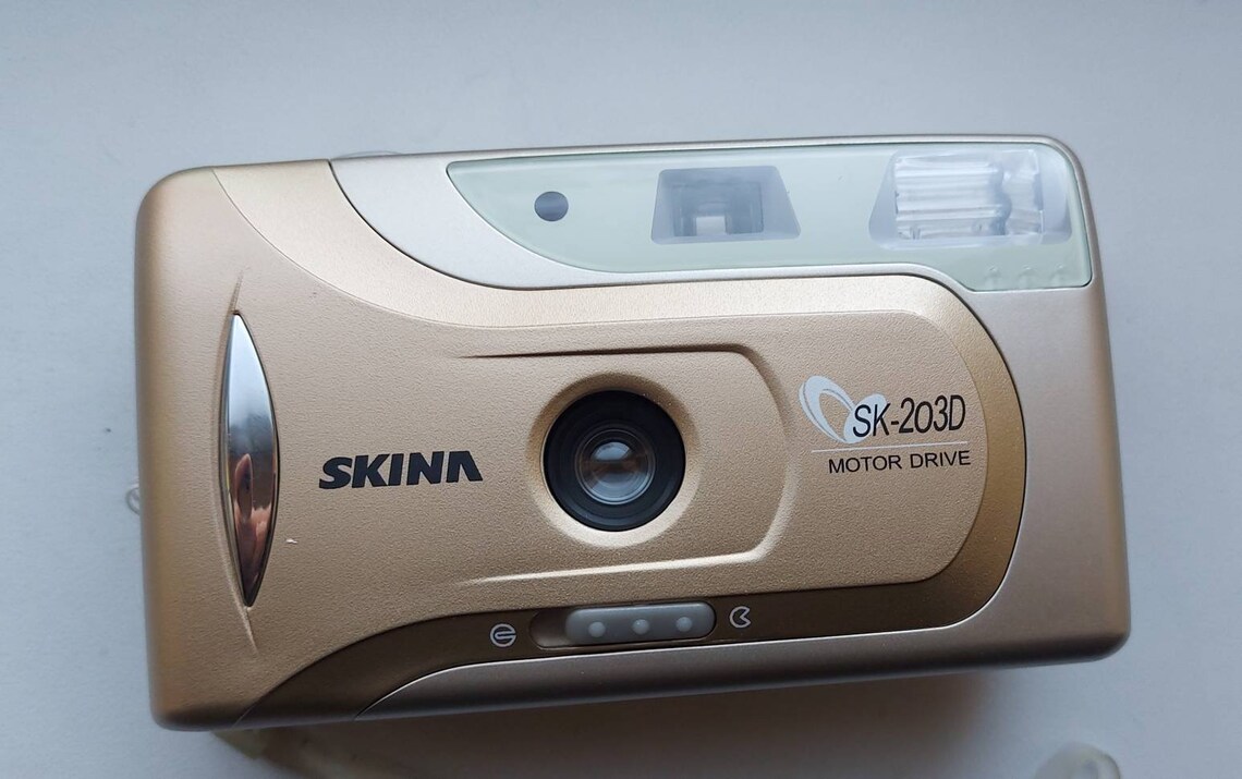 Vintage Film Camera Skina SK Skina 203D, photo 1 sur 5